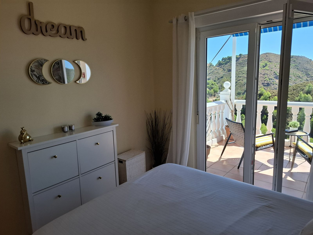 2 Bed Townhouse for sale in Mijas Costa Del Sol, Málaga, Spain