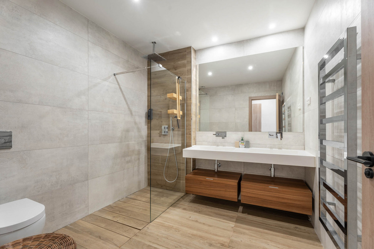 3 Bed Apartment for sale in Artola Costa Del Sol, Málaga, Spain