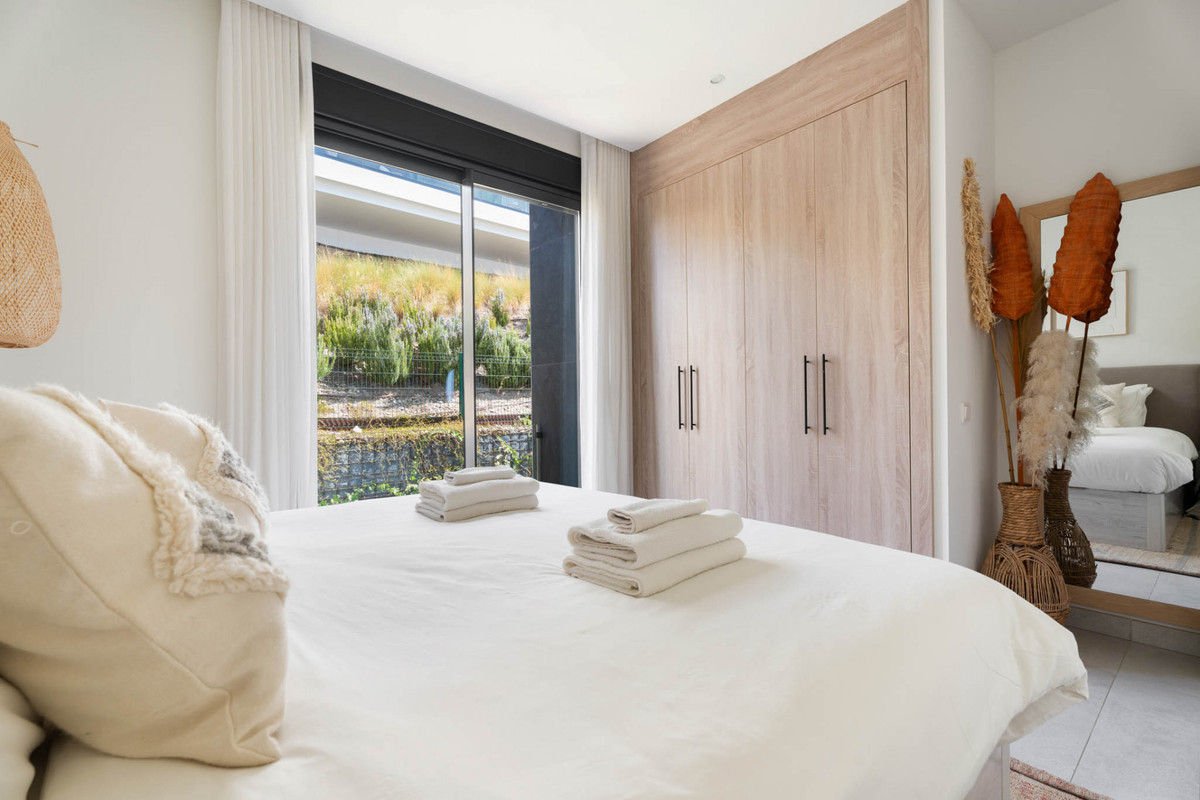 3 Bed Apartment for sale in Artola Costa Del Sol, Málaga, Spain