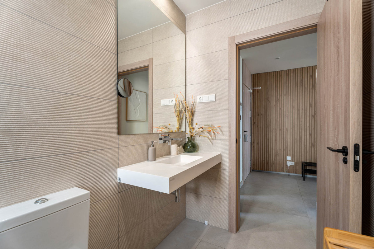 3 Bed Apartment for sale in Artola Costa Del Sol, Málaga, Spain