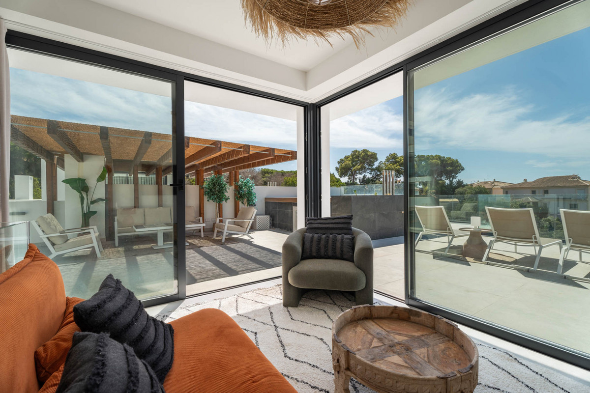 3 Bed Apartment for sale in Artola Costa Del Sol, Málaga, Spain