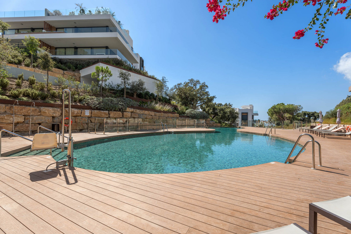 3 Bed Apartment for sale in Artola Costa Del Sol, Málaga, Spain