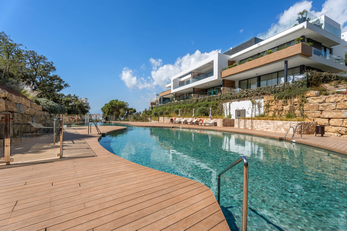 3 Bed Apartment for sale in Artola Costa Del Sol, Málaga, Spain