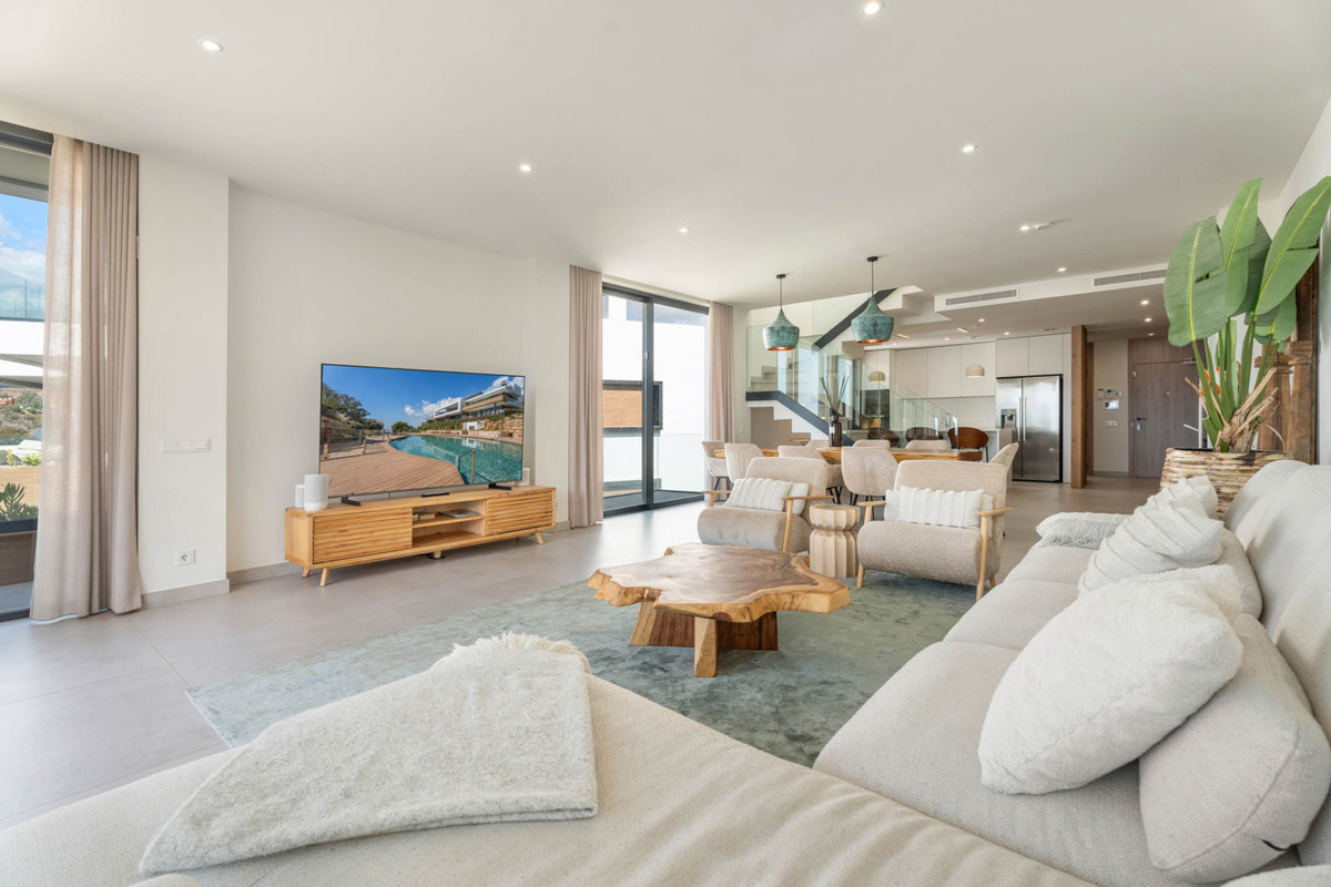 3 Bed Apartment for sale in Artola Costa Del Sol, Málaga, Spain