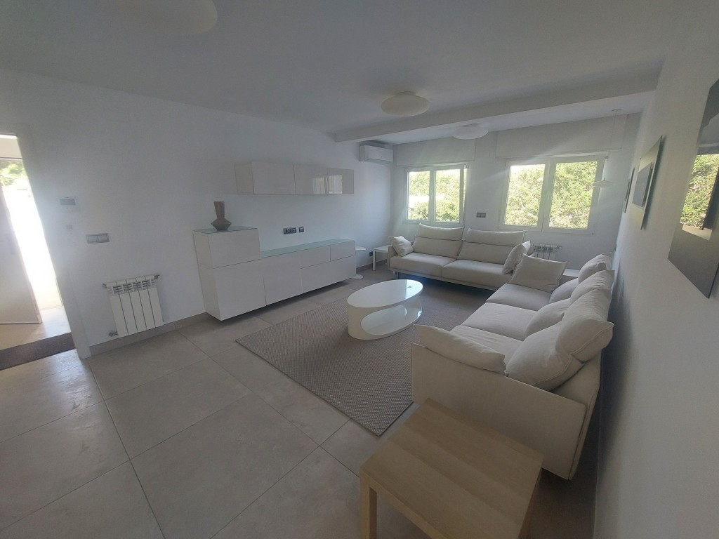 5 Bed Townhouse for sale in Albir Costa Blanca, Alicante, Spain