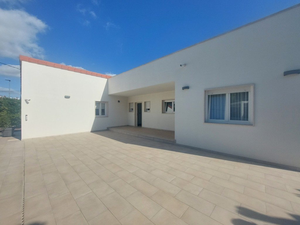 5 Bed Townhouse for sale in Albir Costa Blanca, Alicante, Spain