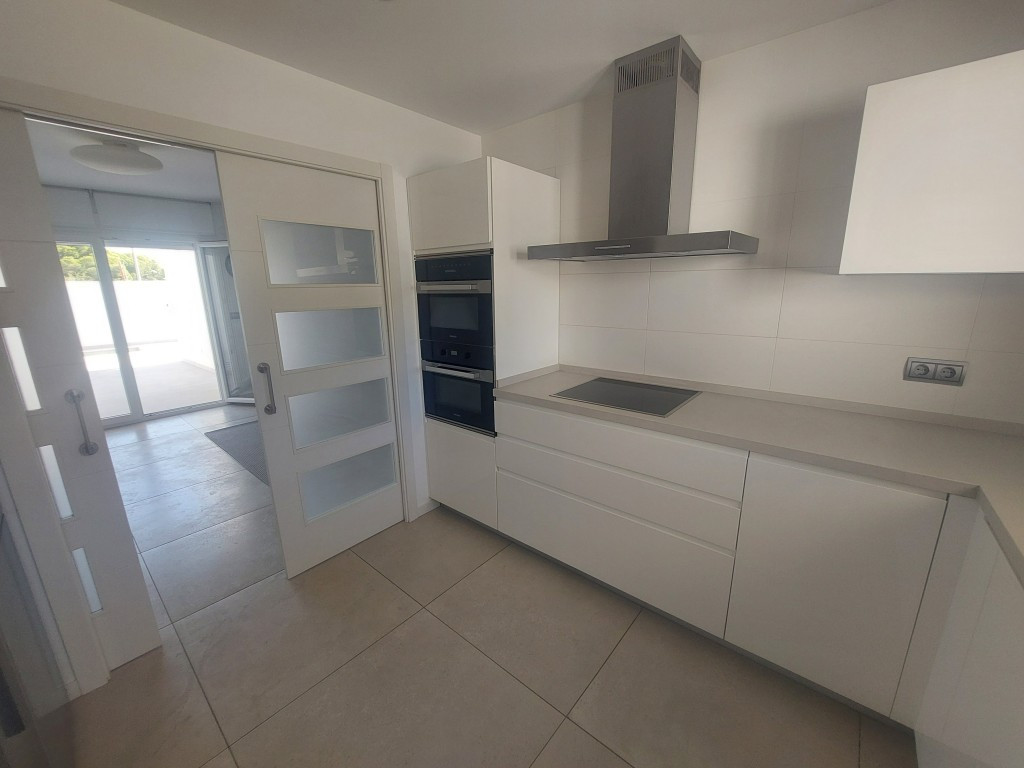 5 Bed Townhouse for sale in Albir Costa Blanca, Alicante, Spain