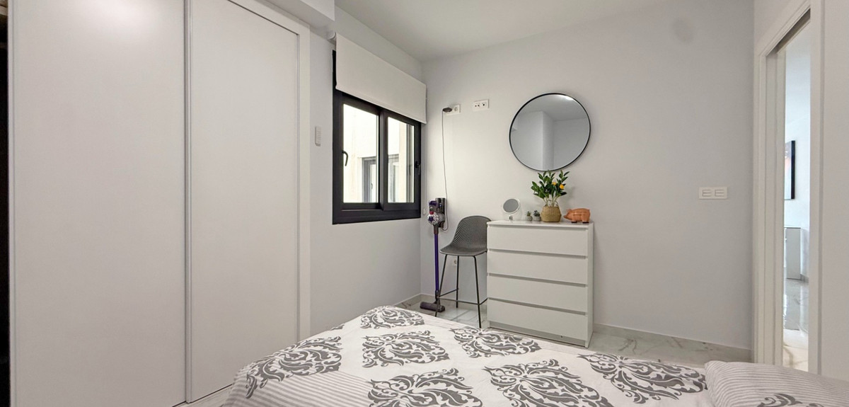 2 Bed Apartment for sale in Los Altos Costa Blanca, Alicante, Spain
