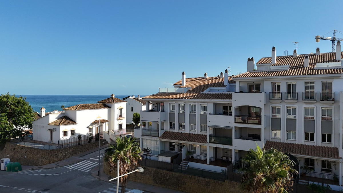 3 Bed Apartment for sale in Manilva Costa Del Sol, Málaga, Spain