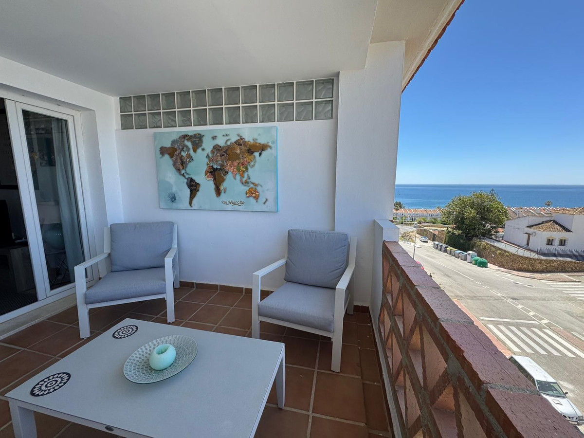 3 Bed Apartment for sale in Manilva Costa Del Sol, Málaga, Spain