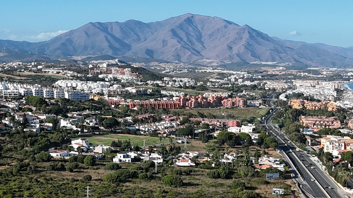 3 Bed Apartment for sale in Manilva Costa Del Sol, Málaga, Spain