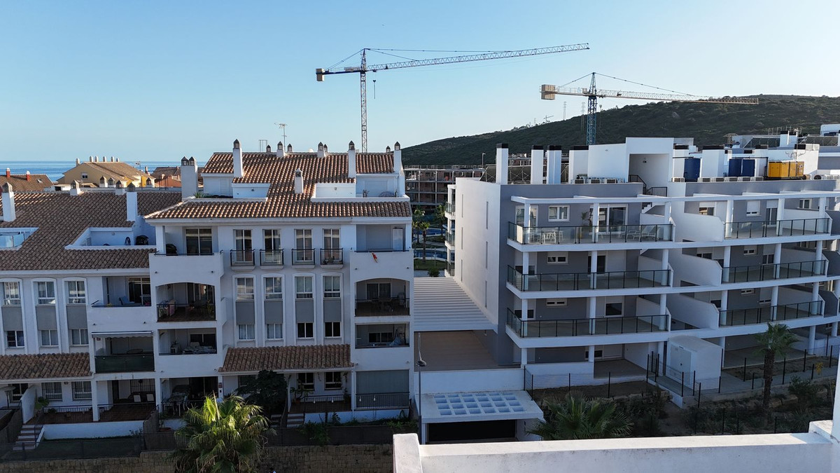 3 Bed Apartment for sale in Manilva Costa Del Sol, Málaga, Spain