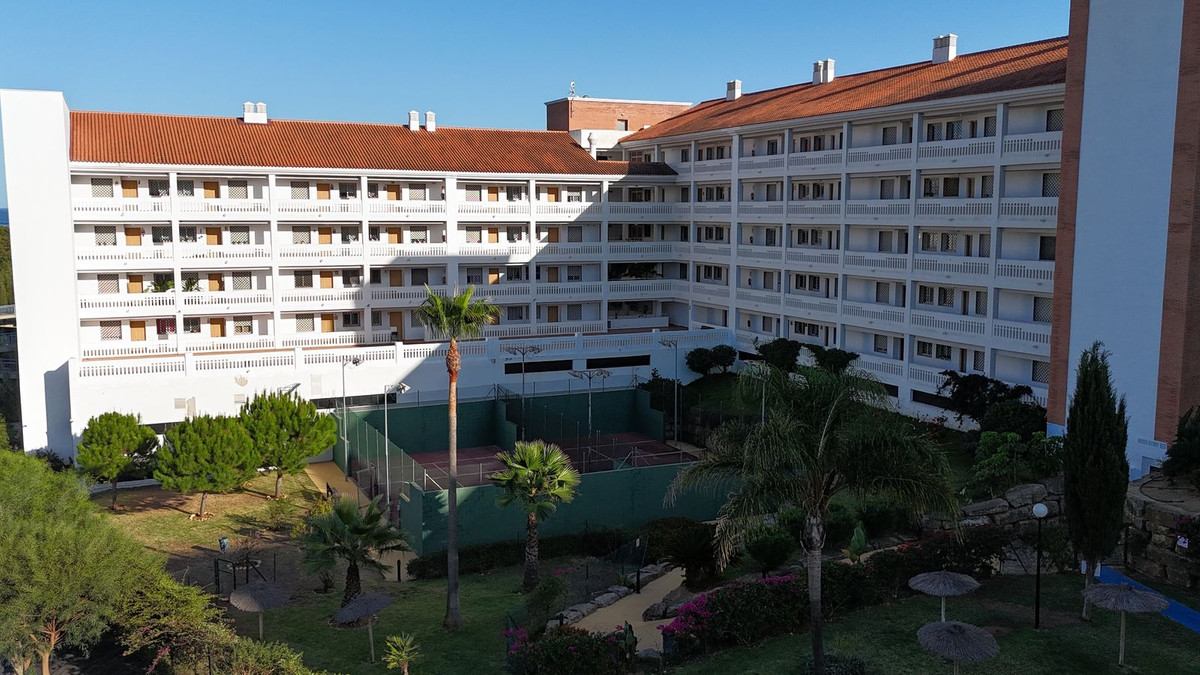 3 Bed Apartment for sale in Manilva Costa Del Sol, Málaga, Spain