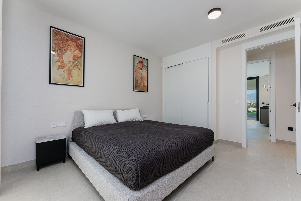 Se vende Apartamento Planta Baja de 3 dormitorios en Costa Del Sol, Málaga, España