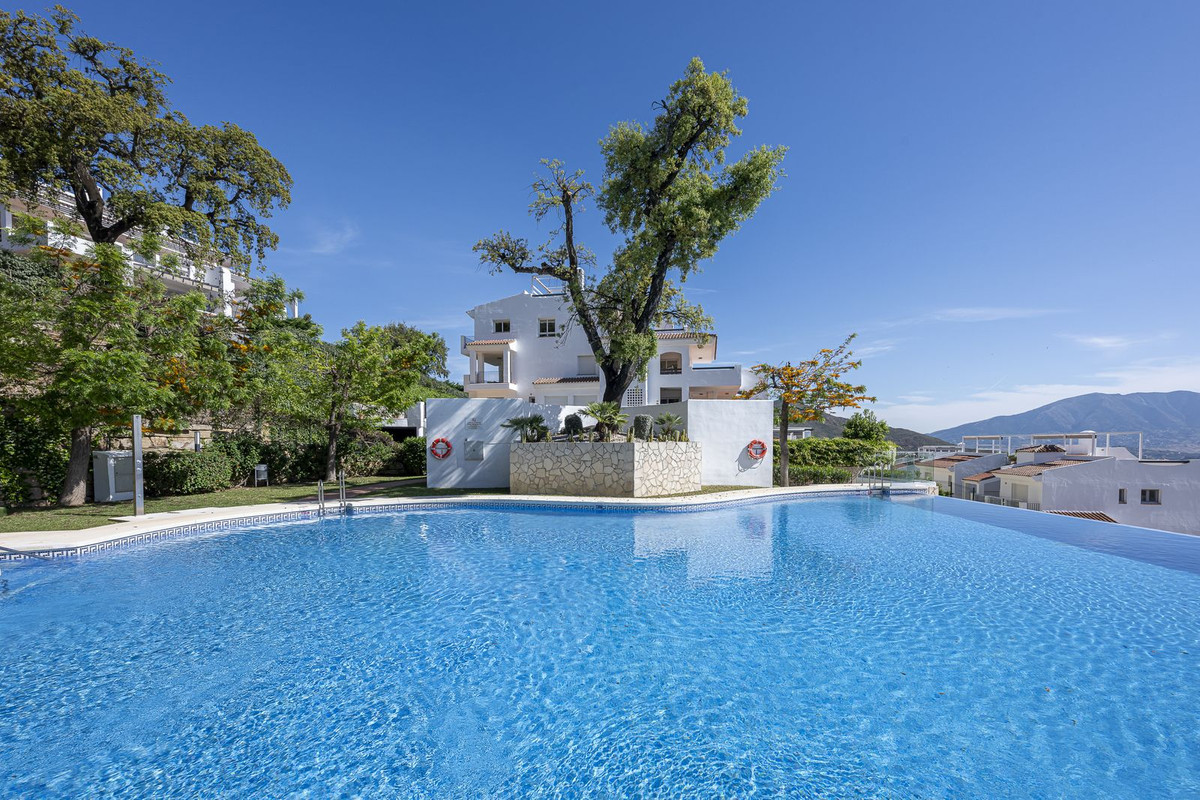 Se vende Apartamento Planta Media de 3 dormitorios en Costa Del Sol, Málaga, España