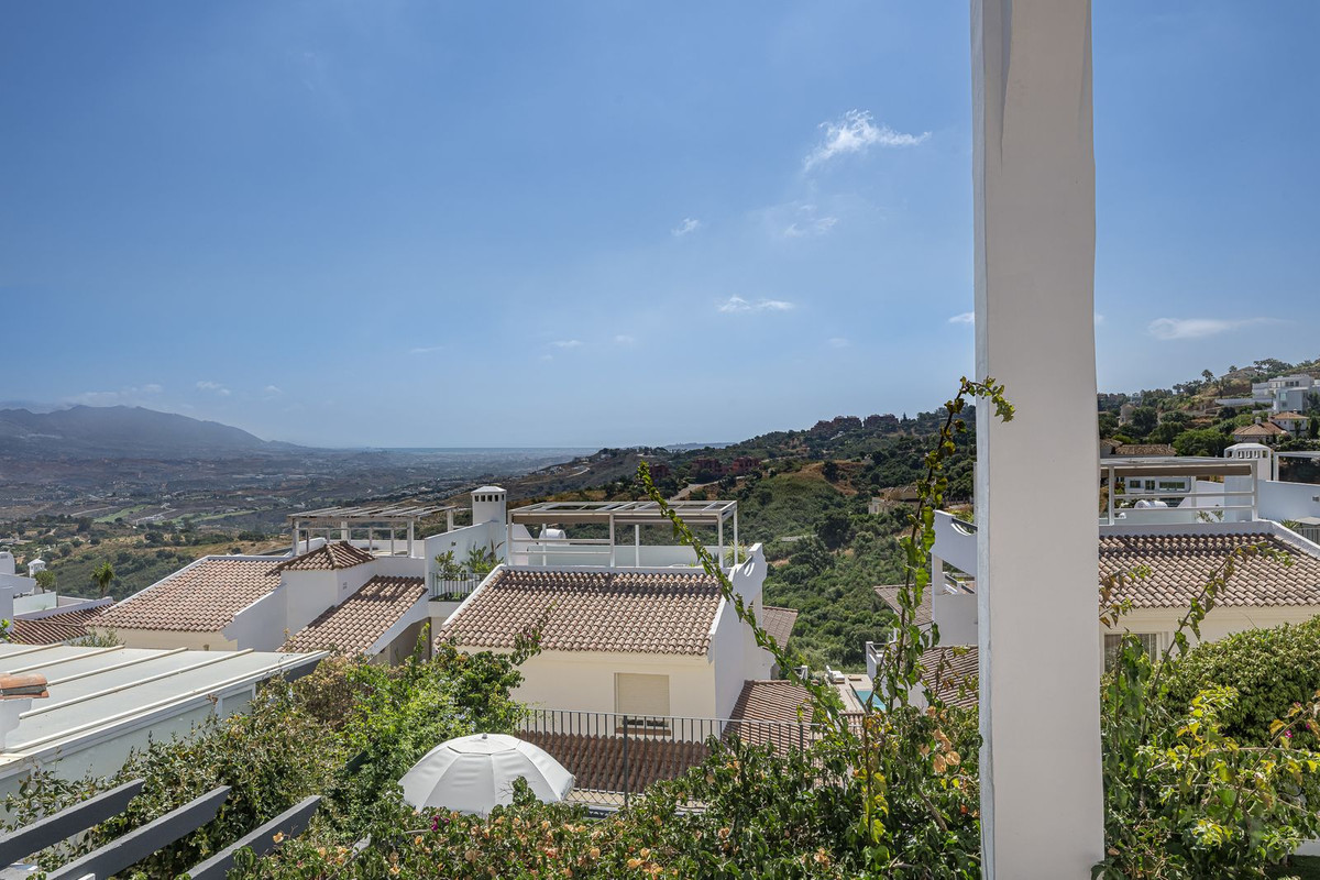 Se vende Apartamento Planta Media de 3 dormitorios en Costa Del Sol, Málaga, España
