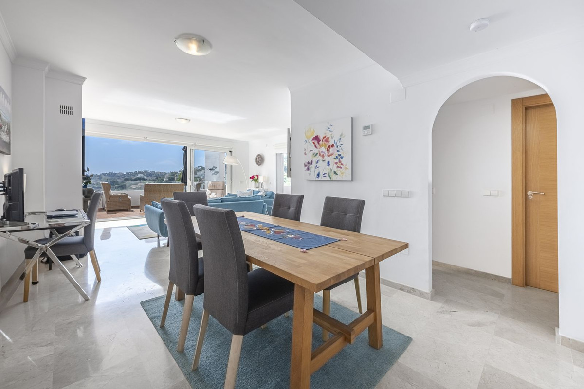 Se vende Apartamento Planta Media de 3 dormitorios en Costa Del Sol, Málaga, España