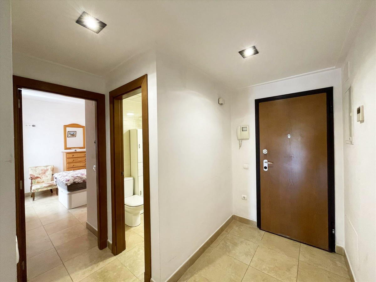 Se vende Apartamento Planta Media de 3 dormitorios en Costa Blanca, Alicante, España