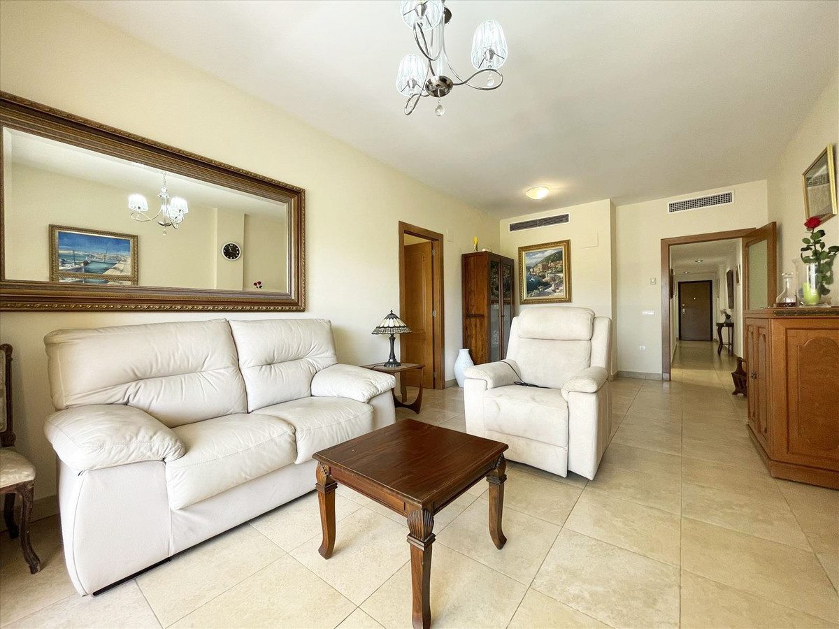 Se vende Apartamento Planta Media de 3 dormitorios en Costa Blanca, Alicante, España