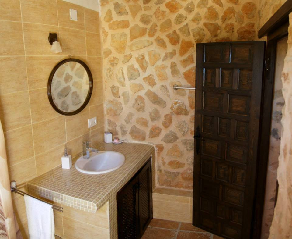 8 Bed Townhouse for sale in Benissa Costa Blanca, Alicante, Spain