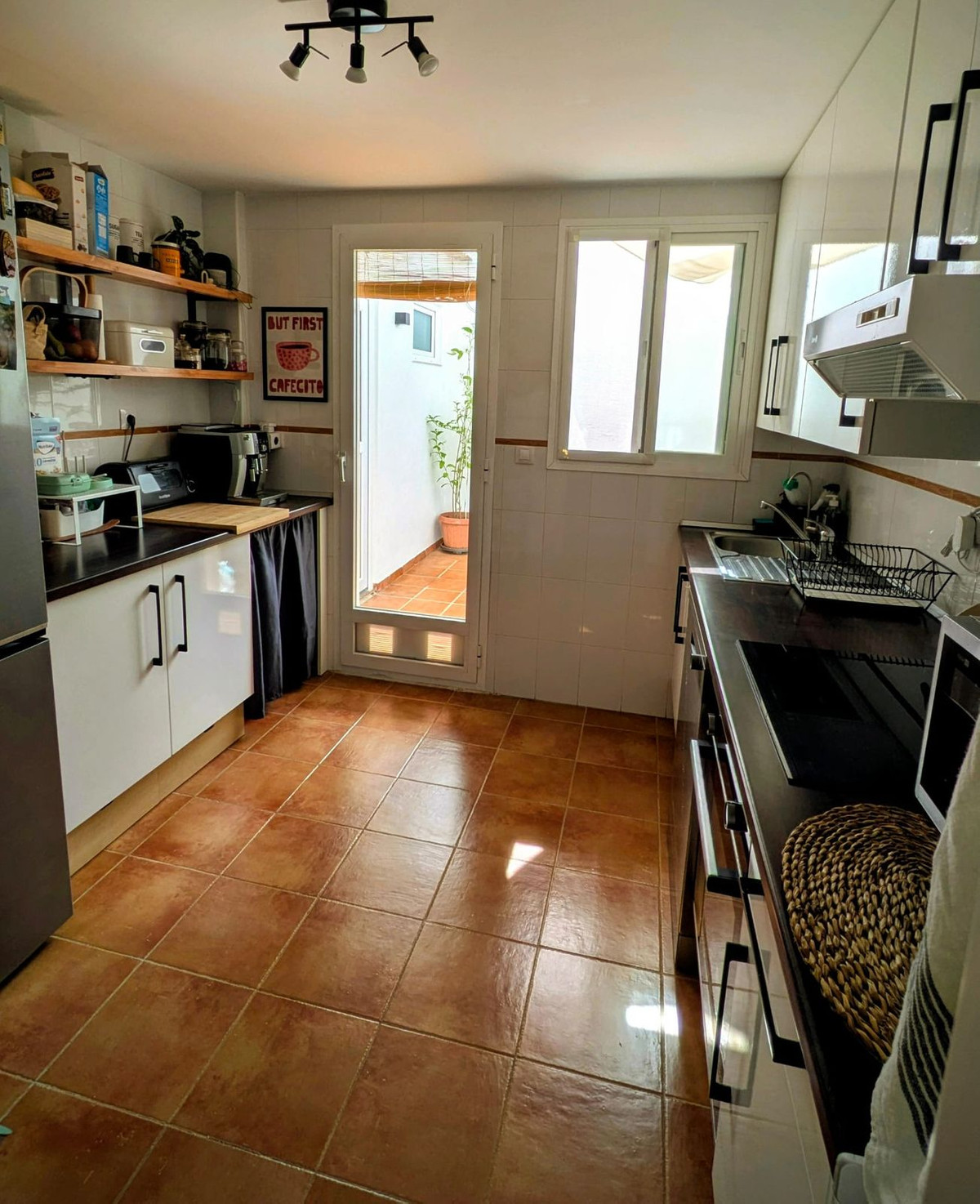 Se vende Apartamento Planta Baja de 4 dormitorios en Costa Del Sol, Málaga, España