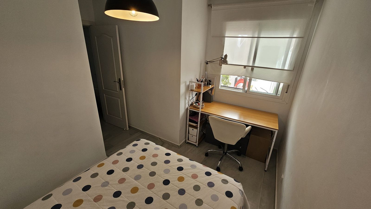 Se vende Apartamento Planta Baja de 4 dormitorios en Costa Del Sol, Málaga, España