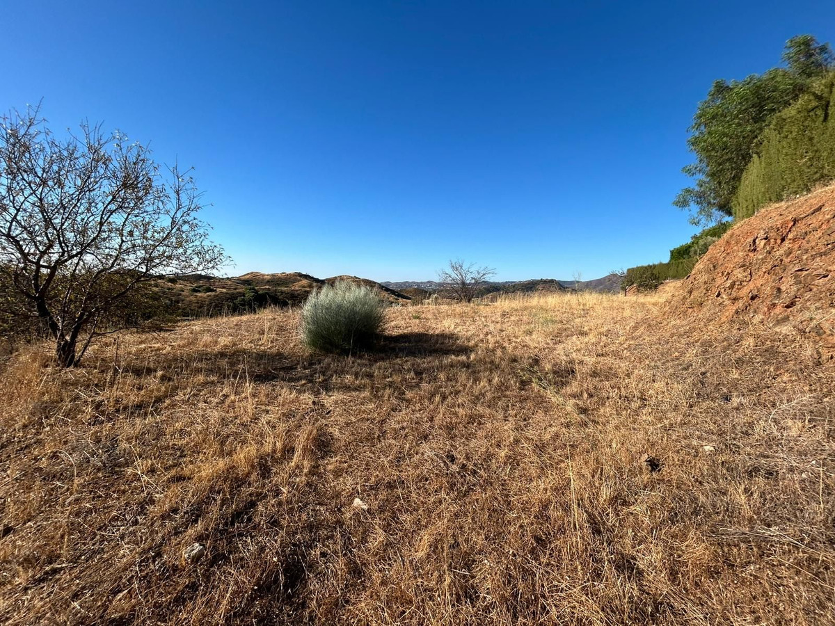 Se vende Terreno Rustico  en Costa Del Sol, Málaga, España