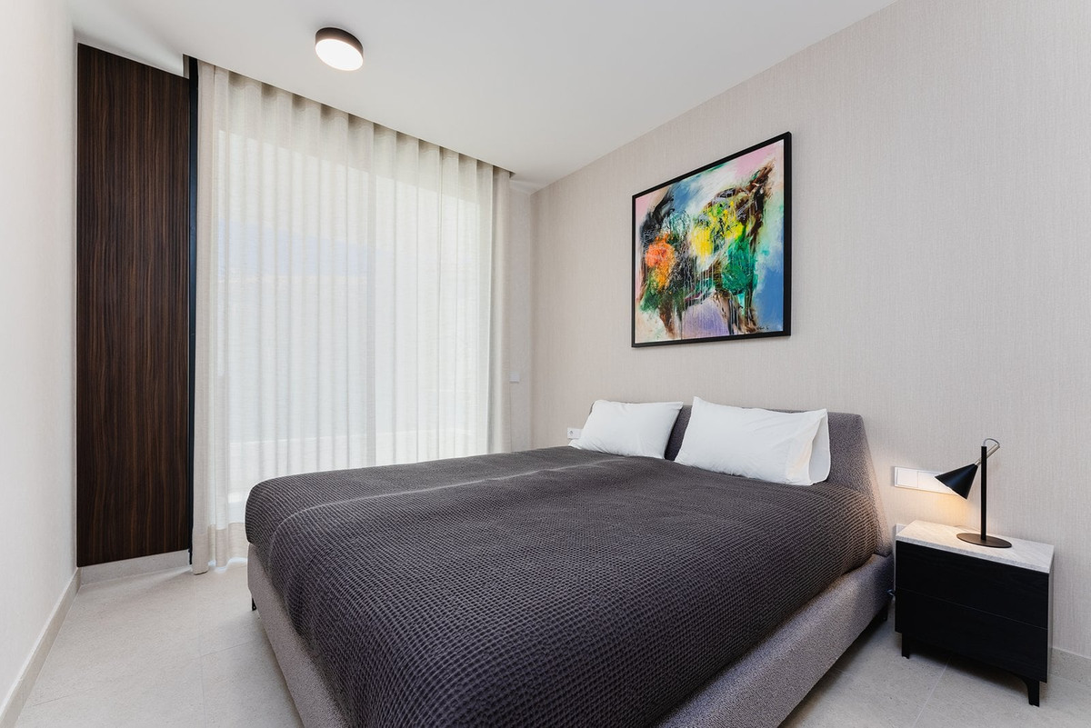 4 Bed Apartment for sale in Marbella Costa Del Sol, Málaga, Spain