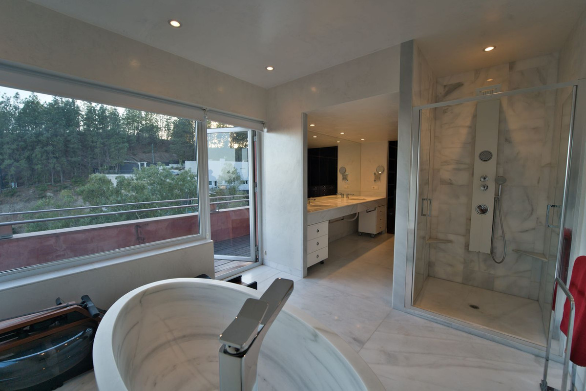 4 Bed Townhouse for sale in El Atabal Málaga Ciudad, Málaga, Spain