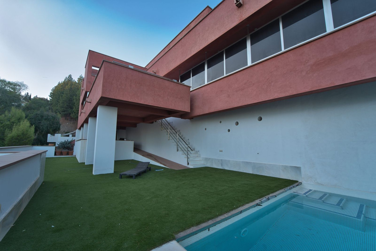 4 Bed Townhouse for sale in El Atabal Málaga Ciudad, Málaga, Spain