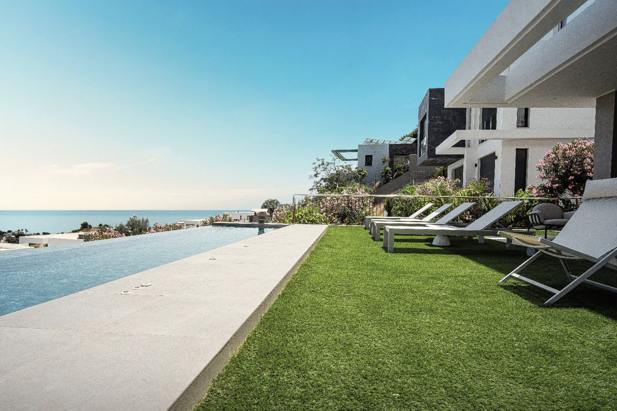 Se vende Villa - Chalet de 6 dormitorios en Costa Del Sol, Málaga, España