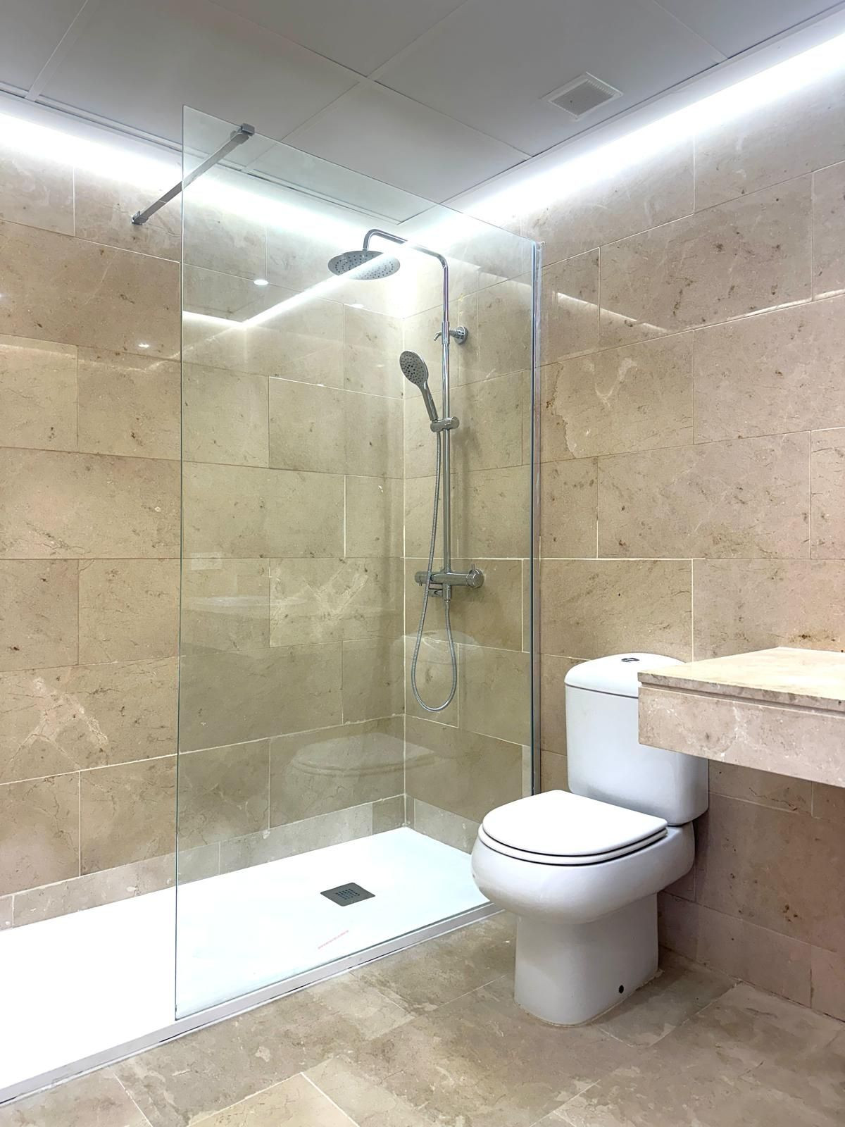 3 Bed Apartment for sale in La Duquesa Costa Del Sol, Málaga, Spain