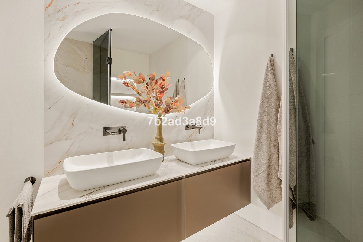 3 Bed Apartment for sale in New Golden Mile Costa Del Sol, Málaga, Spain
