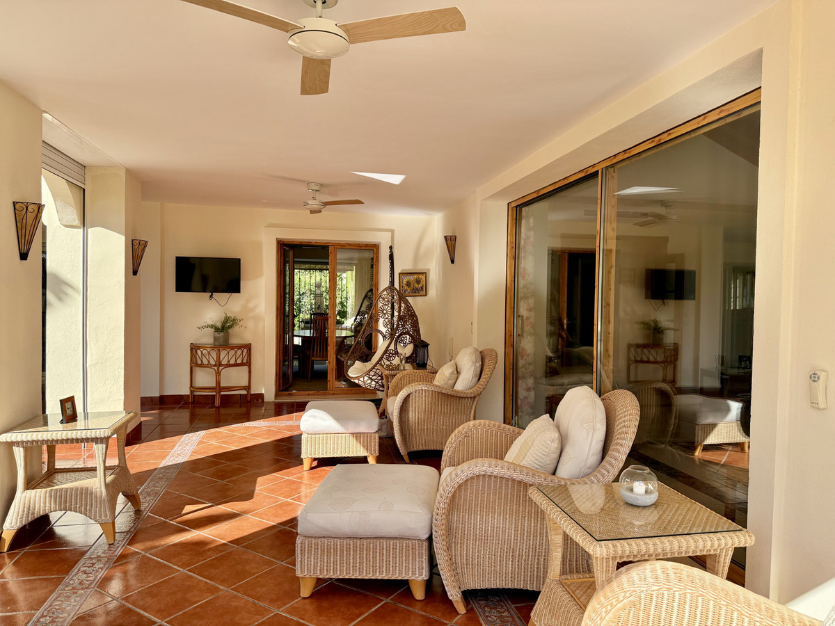 4 Bed Townhouse for sale in Estepona Costa Del Sol, Málaga, Spain