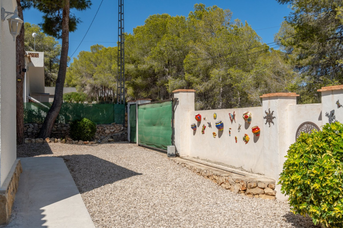 Se vende Villa - Chalet de 3 dormitorios en Costa Blanca, Alicante, España