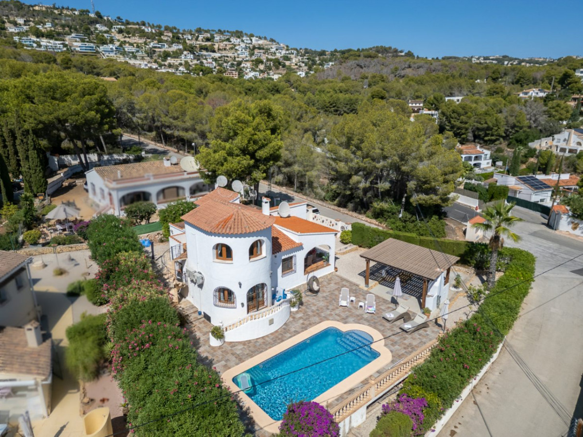 Se vende Villa - Chalet de 3 dormitorios en Costa Blanca, Alicante, España