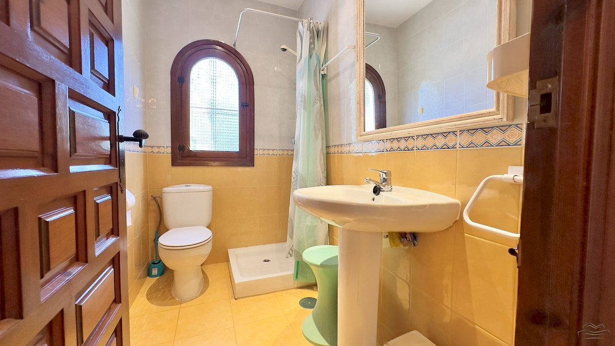 6 Bed Townhouse for sale in Javea Costa Blanca, Alicante, Spain
