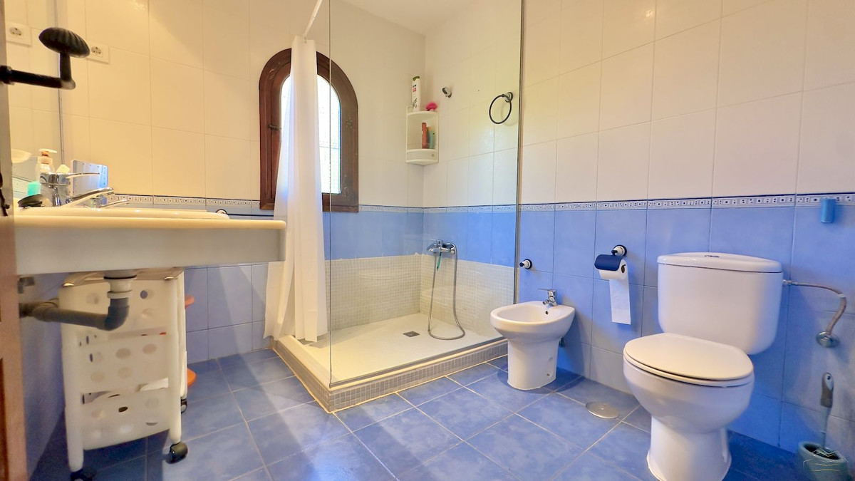 6 Bed Townhouse for sale in Javea Costa Blanca, Alicante, Spain