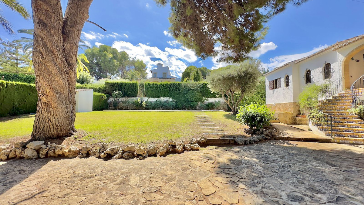 6 Bed Townhouse for sale in Javea Costa Blanca, Alicante, Spain