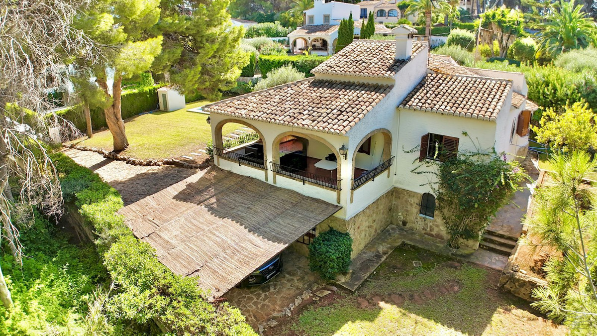 6 Bed Townhouse for sale in Javea Costa Blanca, Alicante, Spain