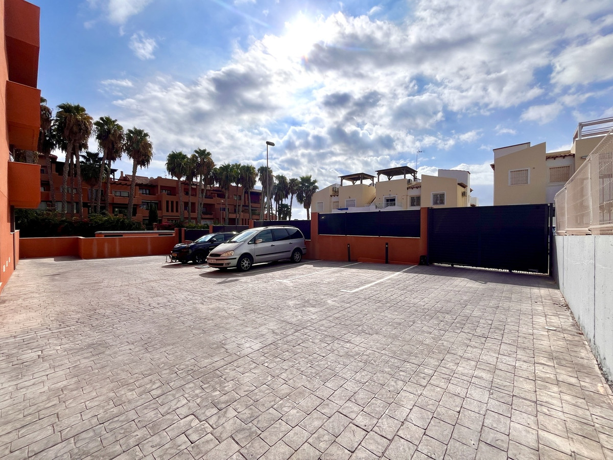2 Bed Apartment for sale in Villamartin Costa Blanca, Alicante, Spain