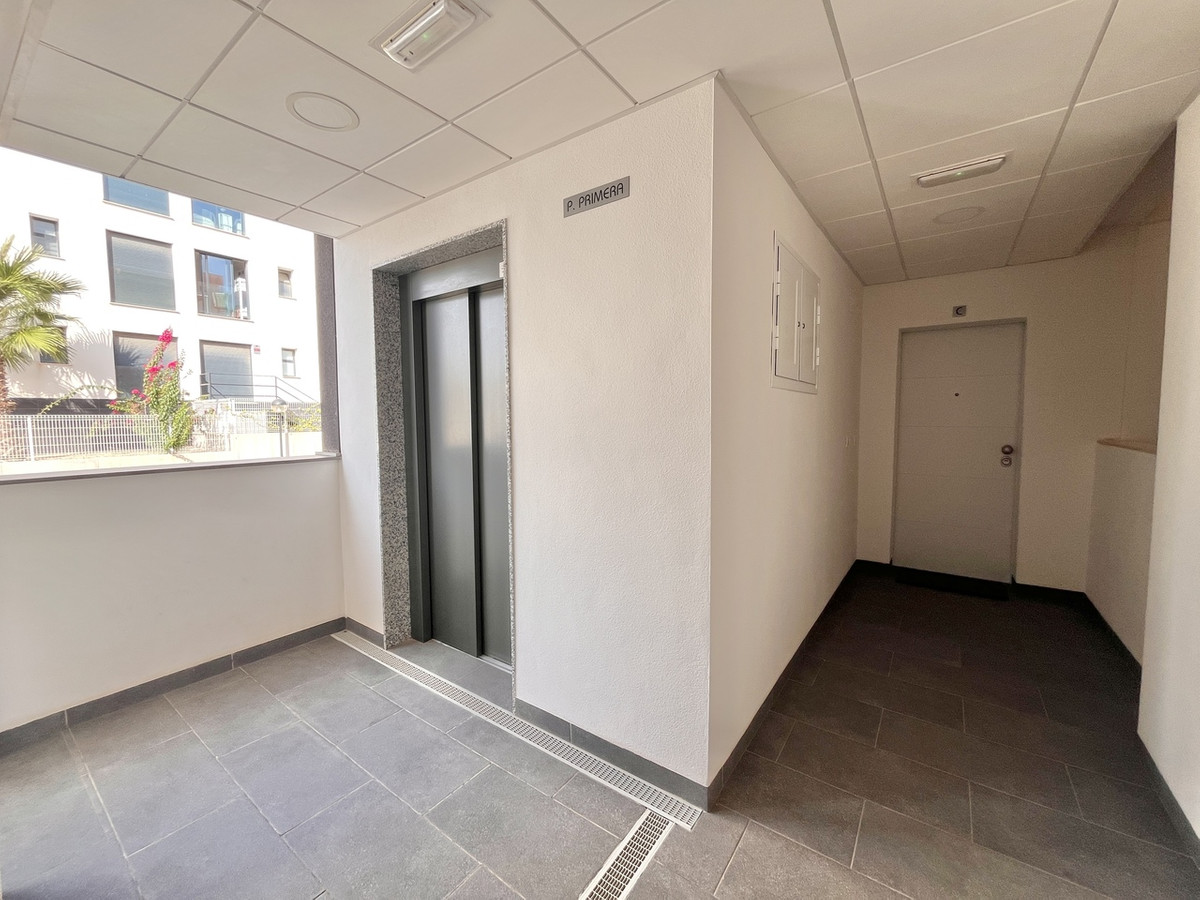 2 Bed Apartment for sale in Villamartin Costa Blanca, Alicante, Spain
