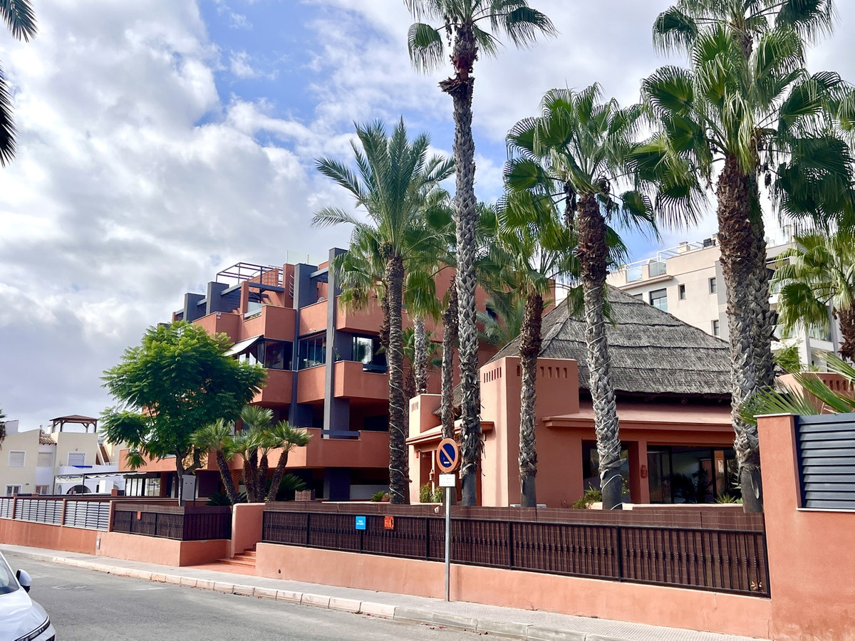 2 Bed Apartment for sale in Villamartin Costa Blanca, Alicante, Spain