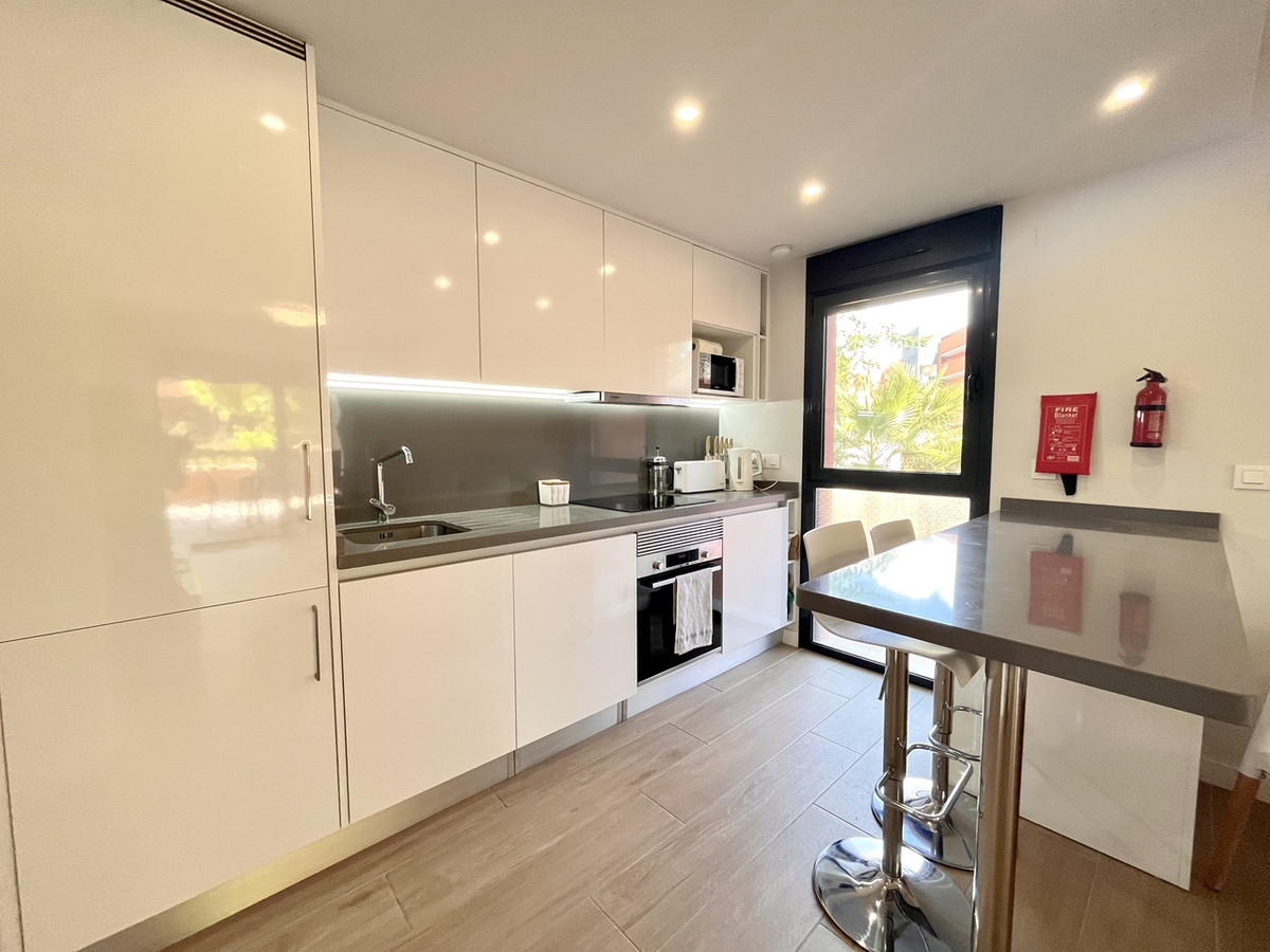 2 Bed Apartment for sale in Villamartin Costa Blanca, Alicante, Spain