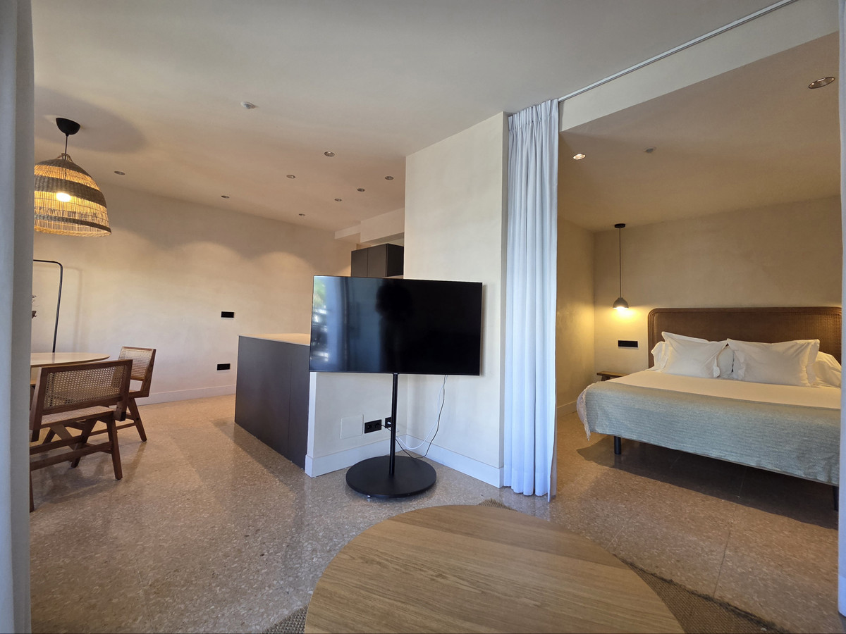 Se vende Apartamento Planta Media de 1 dormitorios en Costa Del Sol, Málaga, España