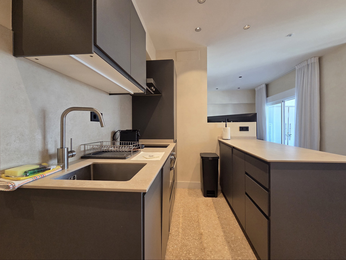 Se vende Apartamento Planta Media de 1 dormitorios en Costa Del Sol, Málaga, España