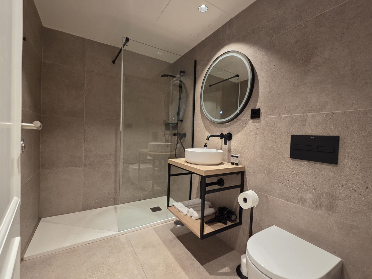 Se vende Apartamento Planta Media de 1 dormitorios en Costa Del Sol, Málaga, España
