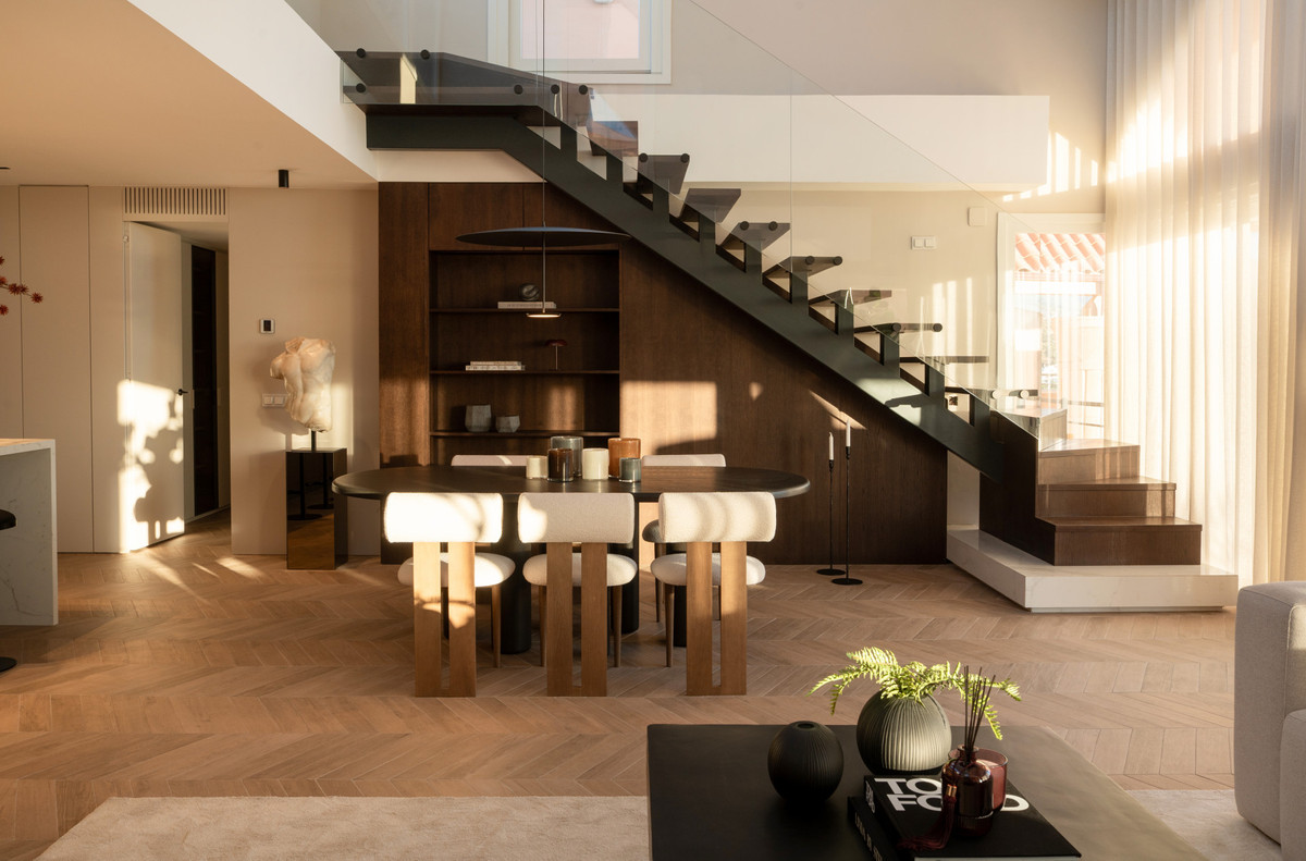3 Bed Apartment for sale in Nueva Andalucía Costa Del Sol, Málaga, Spain
