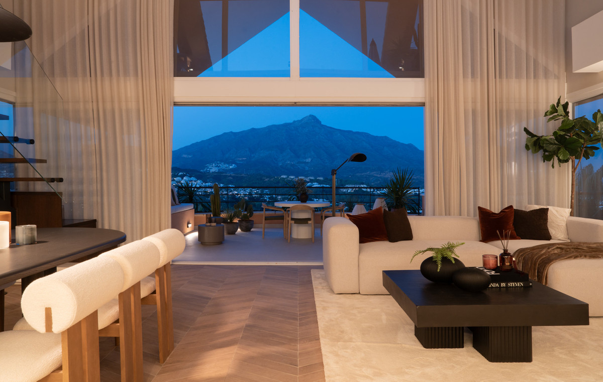3 Bed Apartment for sale in Nueva Andalucía Costa Del Sol, Málaga, Spain