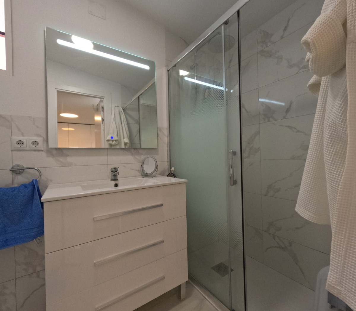 Se vende Pareada de 4 dormitorios en Costa Blanca, Alicante, España
